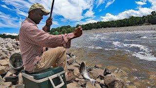 Fishing catfish and drum beneath a spillway  Ross R Barnett Reservoir  Fishing Mississippi [upl. by Lehsar]