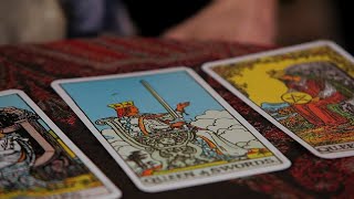 How to Read the 4 Queens  Tarot Cards [upl. by Tips]