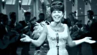 EYDIE GORMÉ  Culpa de la Bossanova [upl. by Devaj476]