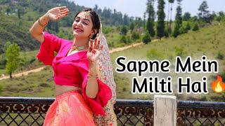 Sapne Mein Milti Hai  Wedding Dance steps  By Megha Chaubey  Choreography [upl. by Odlabso72]