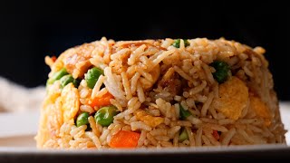 Garlic Chicken Fried Rice [upl. by Yreffoeg]