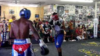 Guillermo Rigondeaux technical sparring [upl. by Odyssey264]