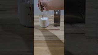 Aerolatte Handheld Milk Frother [upl. by Shayn800]